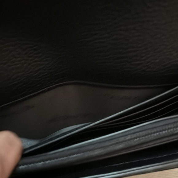 New WOT Calvin Klein Clutch/Crossbody Purse-Black Faux Leather-Chain Strap - Picture 13 of 16